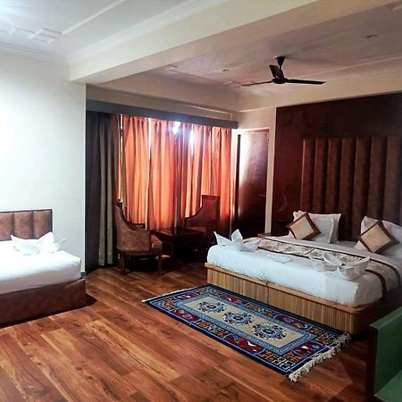 Hotel Ladakh Heaven เลห์ ภายนอก รูปภาพ